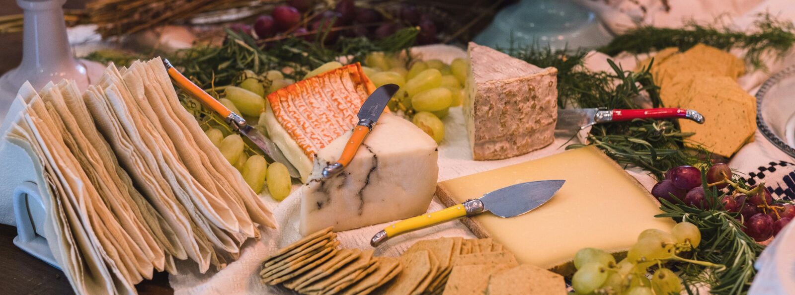 French Customs Examples French customs and traditions to know before your trip - Galeries ...