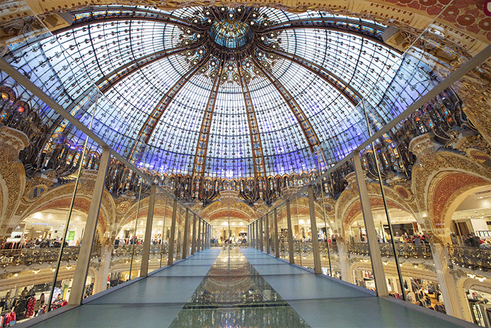 Galeries lafayette paris haussmann hi-res stock photography and images -  Alamy