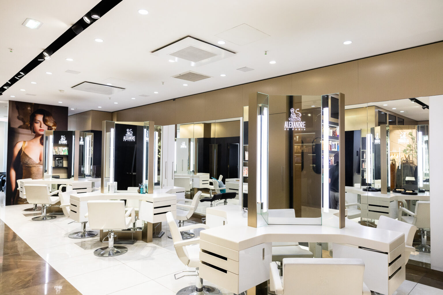 Coiffeur Alexandre de Paris - Galeries Lafayette Paris Haussmann