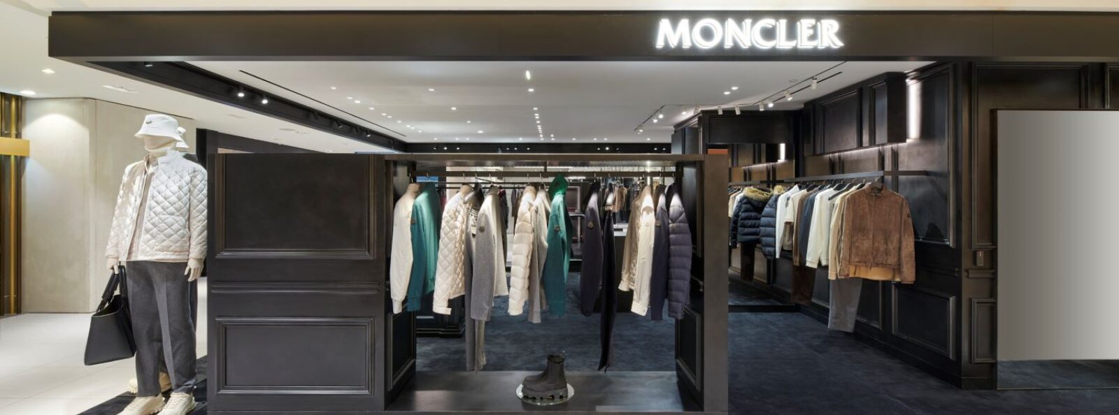 Pop-Up Moncler FW 2025 - Galeries Lafayette Paris Haussmann