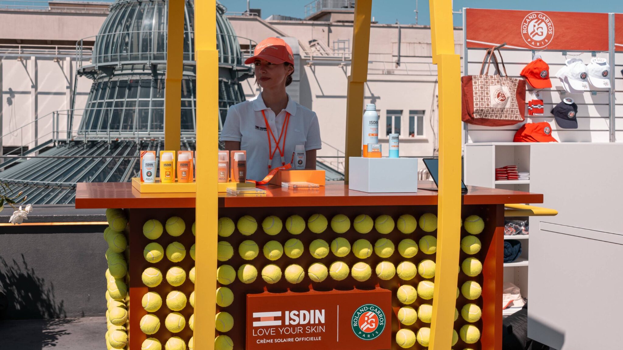 roland-garros-on-the-store-terrace-galeries-lafayette-paris-haussmann
